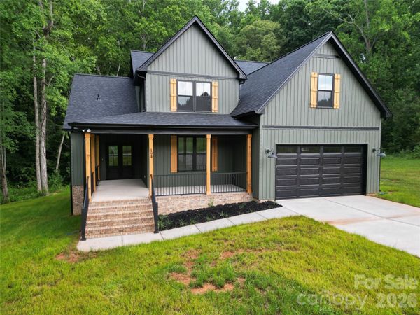 194 Donsdale Drive, Statesville, NC 28625