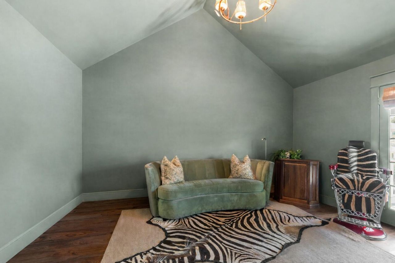 930 Richter Way Photo 47