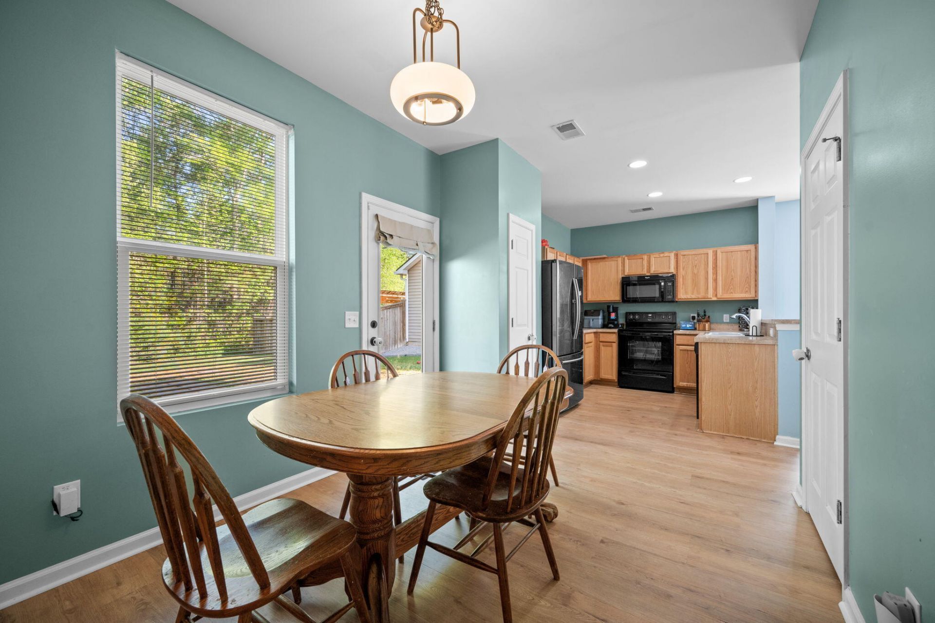 1686 Eider Down Drive Photo 11