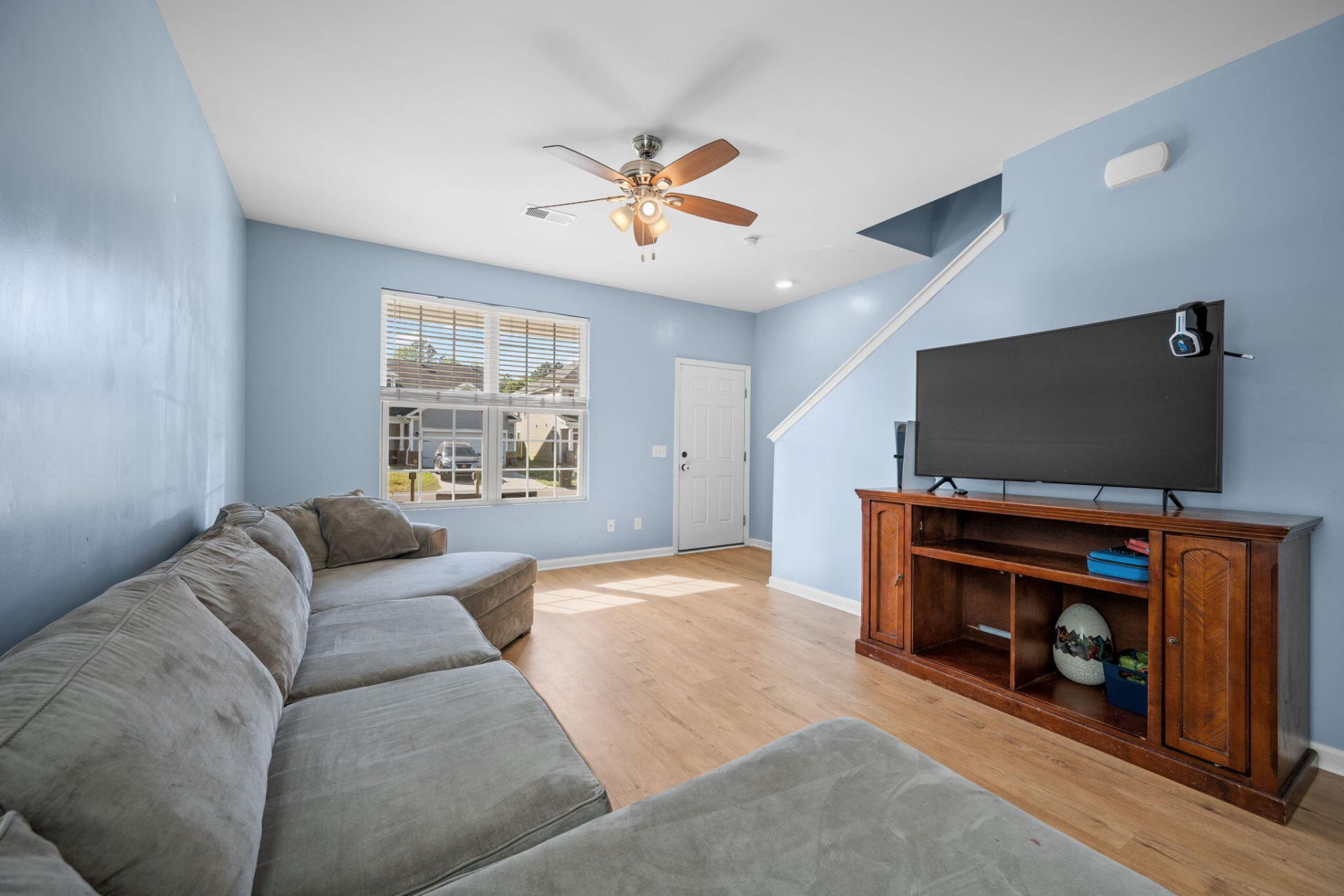 1686 Eider Down Drive Photo 5