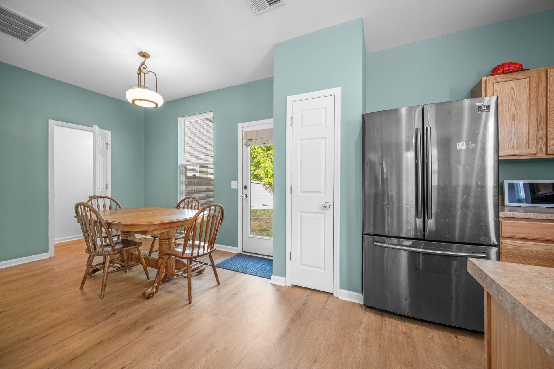 1686 Eider Down Drive Photo 6