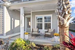 190 Ashworth Drive photo 4