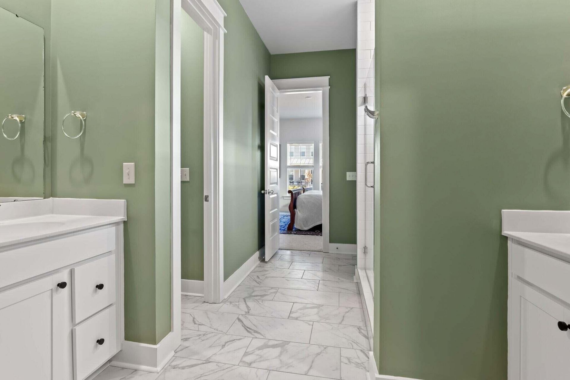 190 Ashworth Drive Photo 21