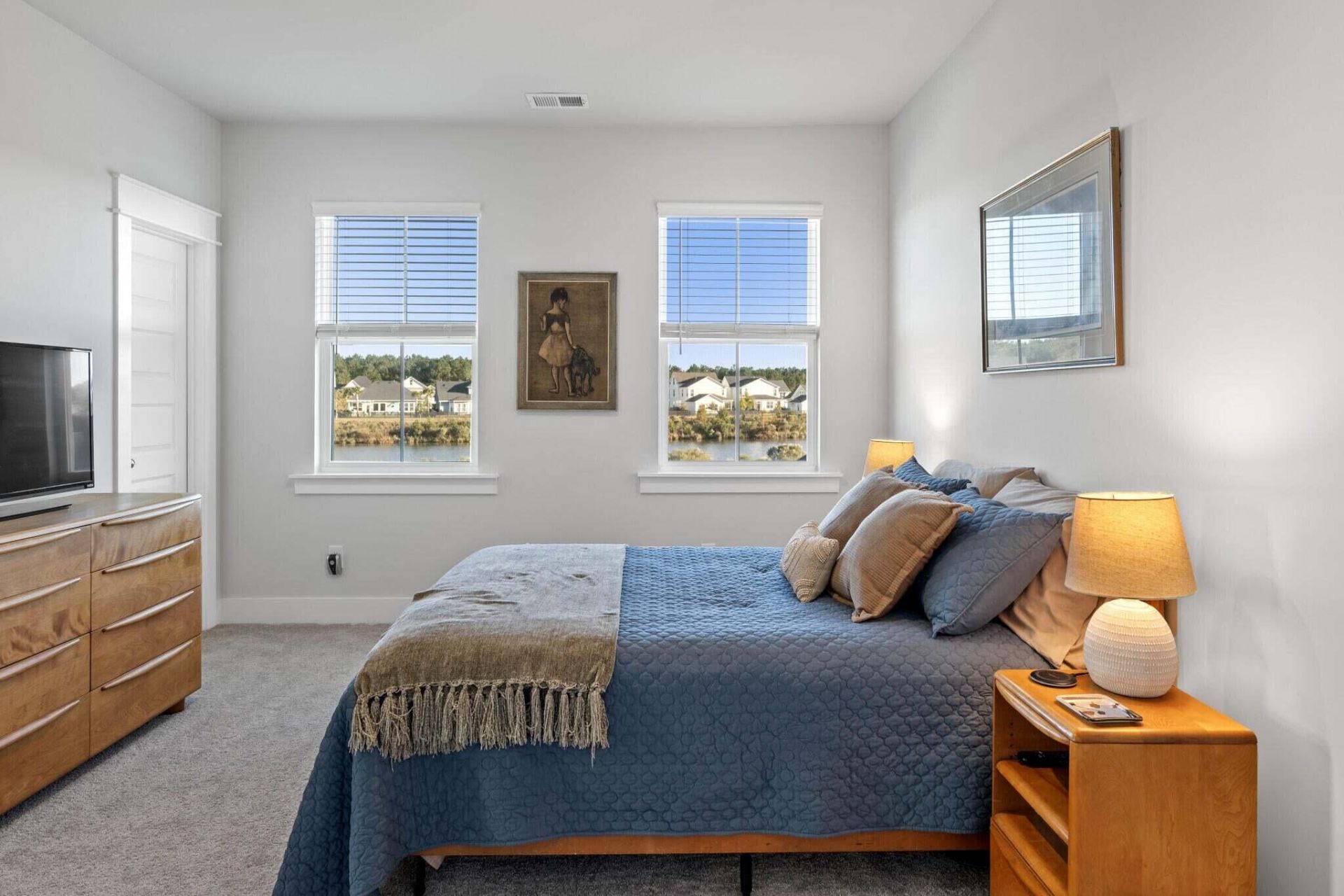 190 Ashworth Drive Photo 32