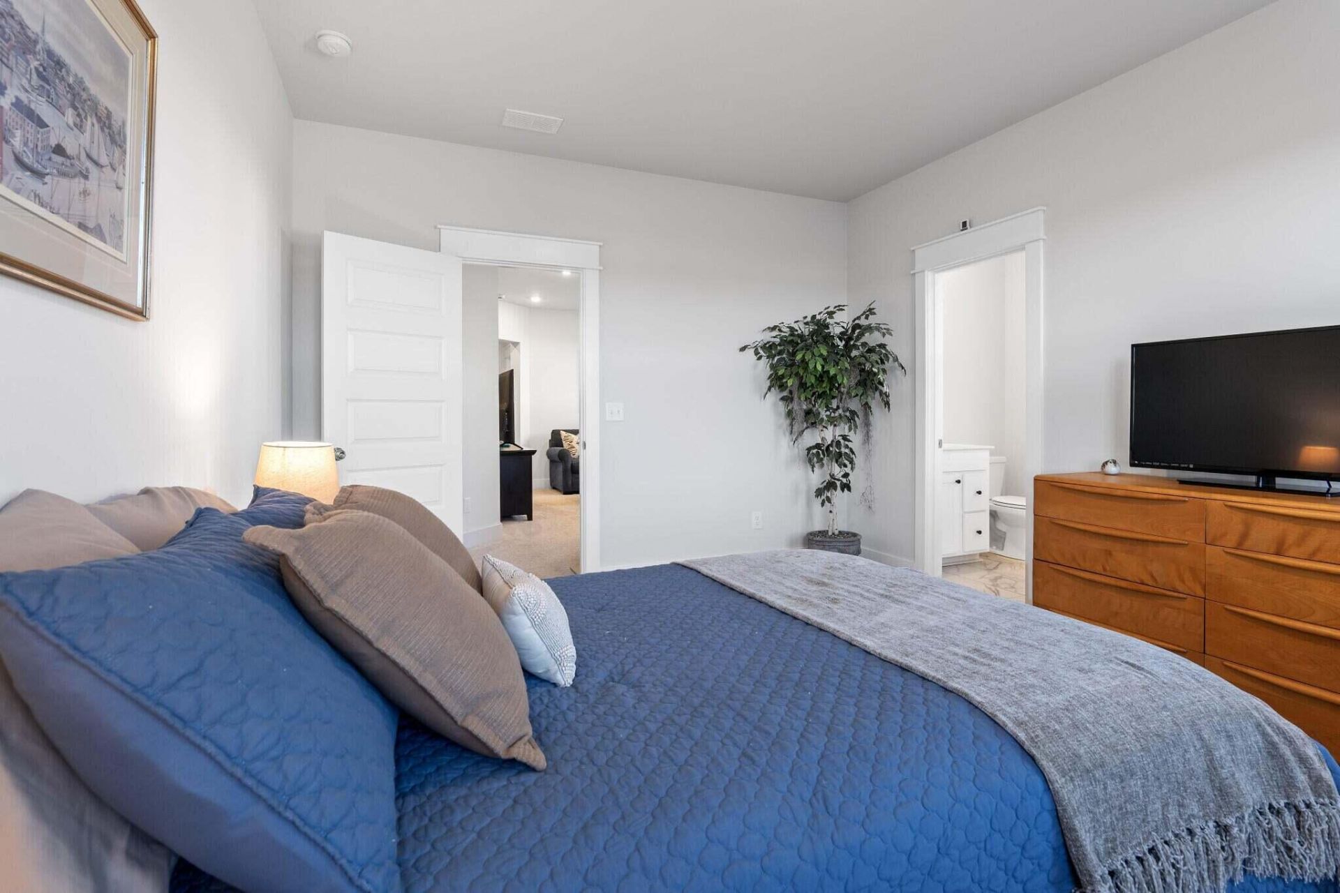 190 Ashworth Drive Photo 33