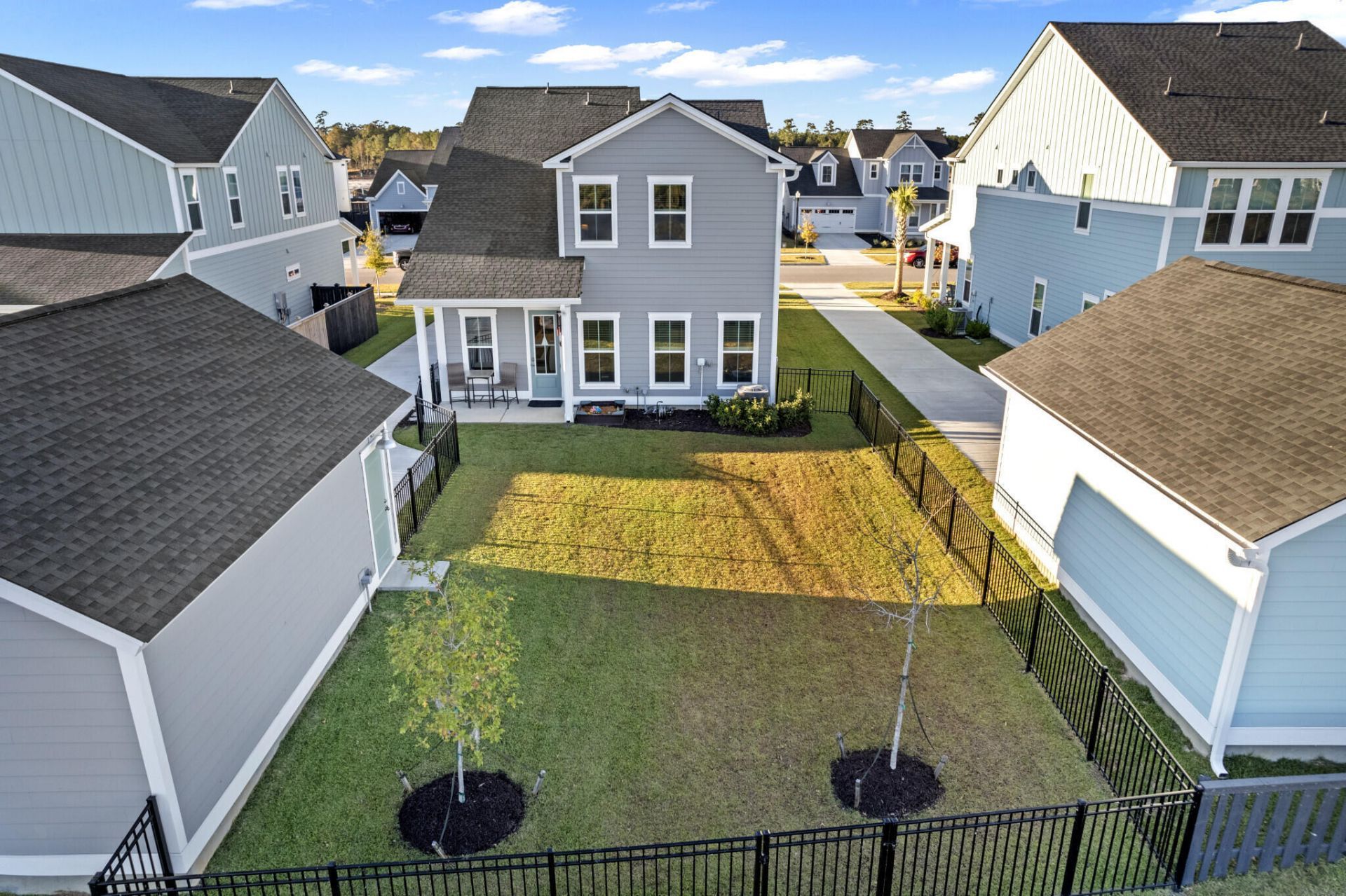 190 Ashworth Drive Photo 4