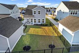 190 Ashworth Drive photo 4