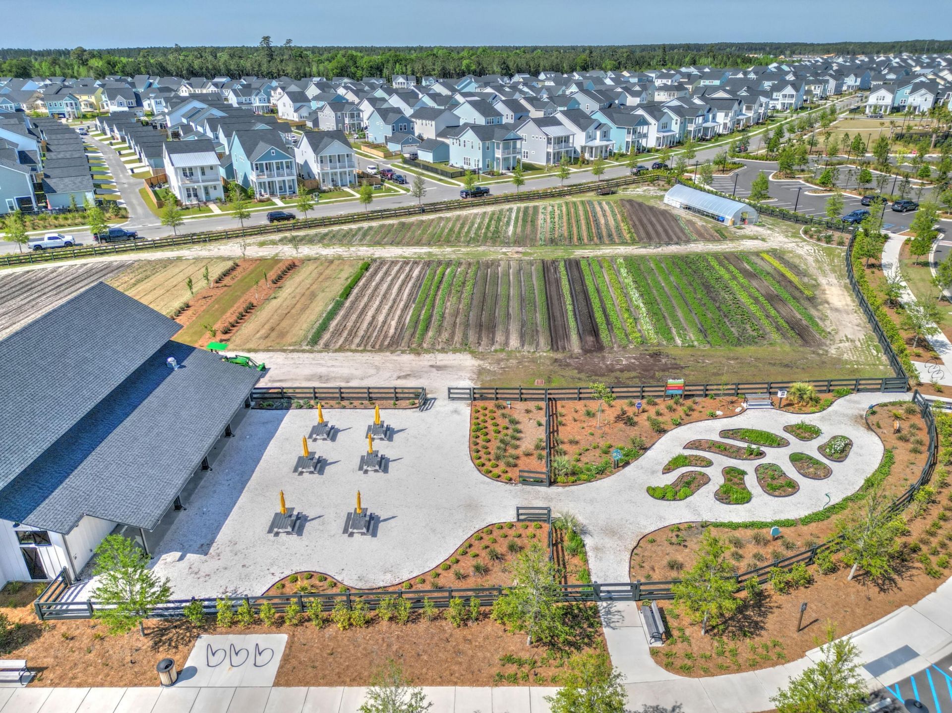 190 Ashworth Drive Photo 43