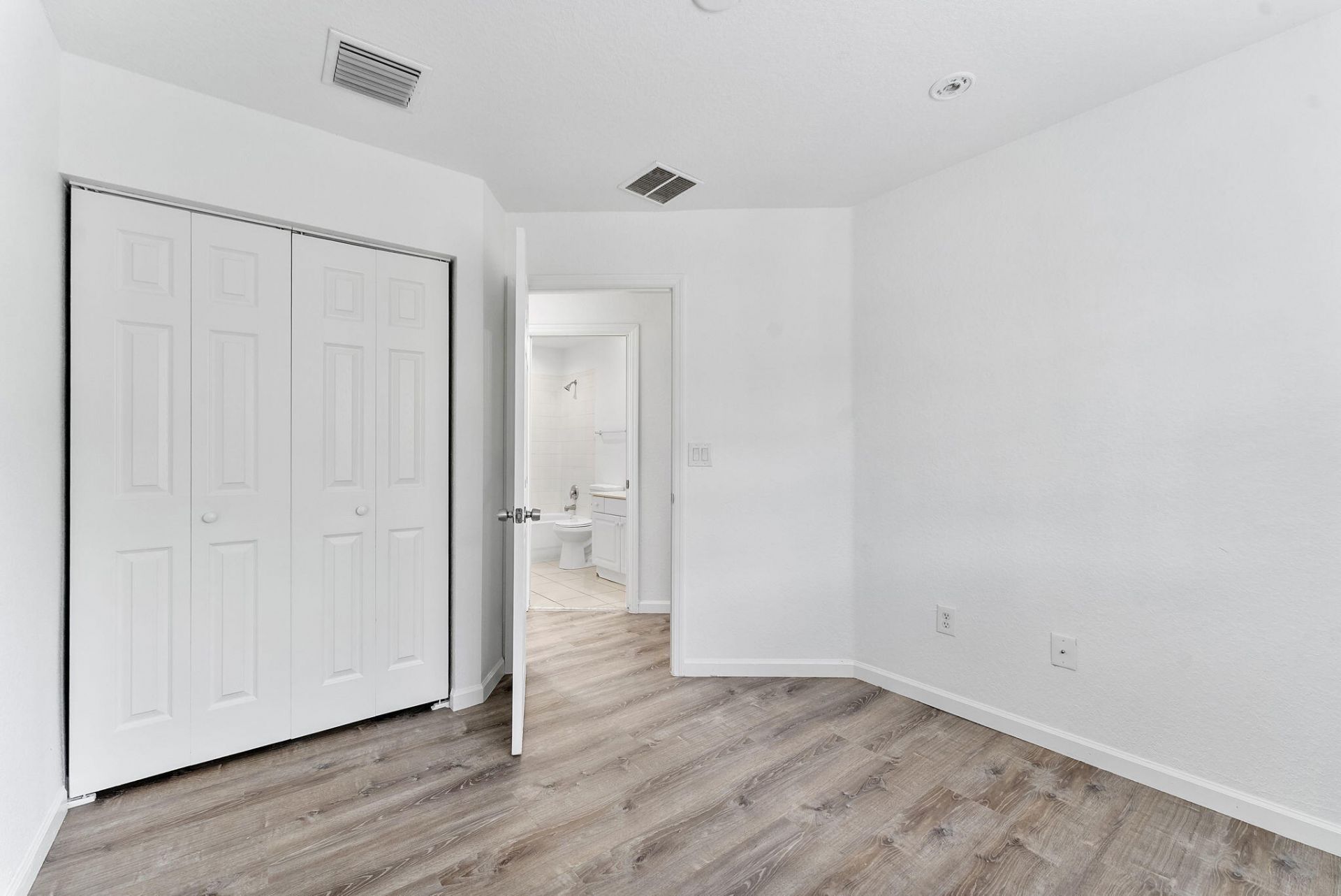 995 Abaco Lane, Riviera Beach, FL 33404 Photo