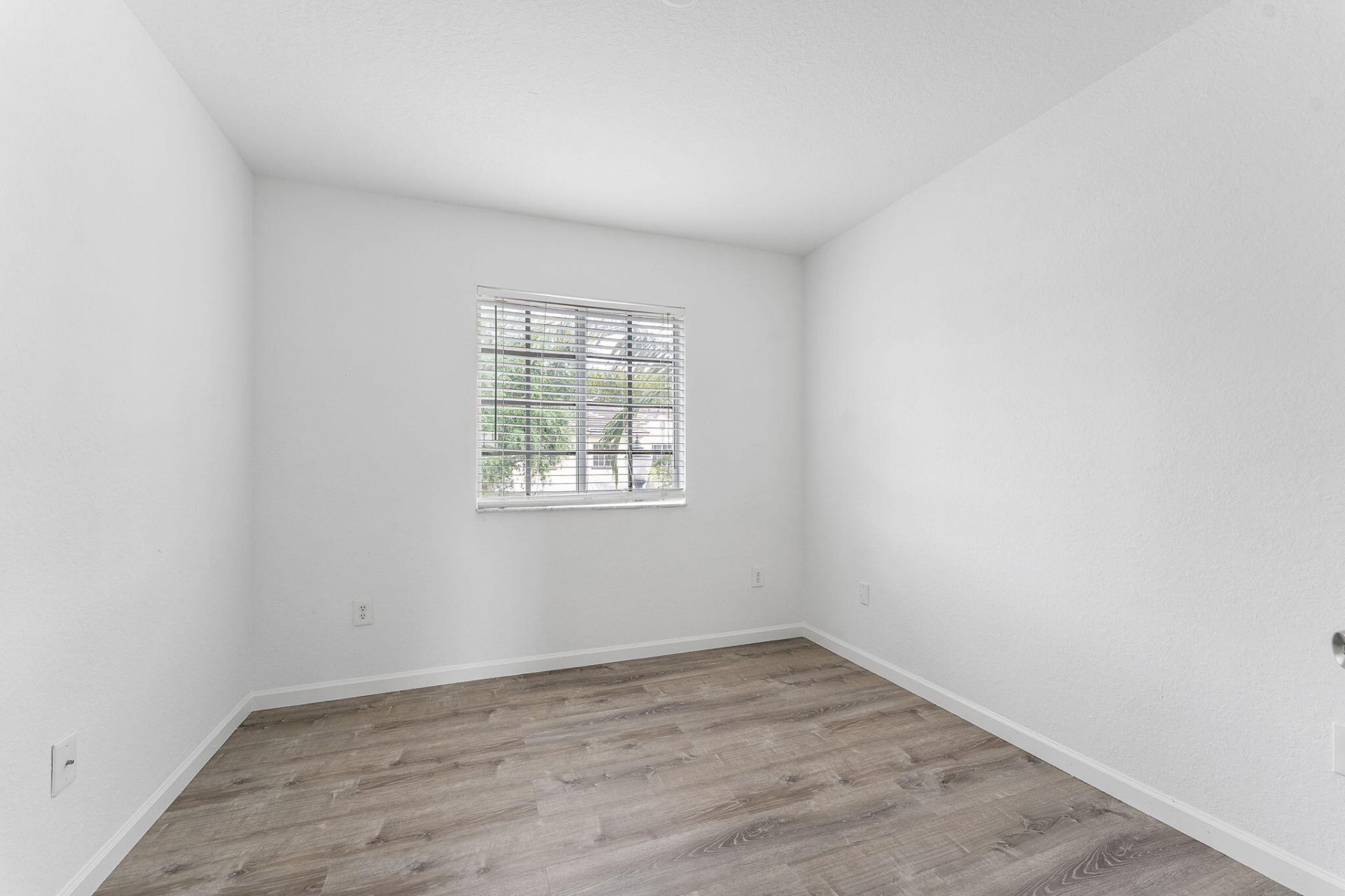 995 Abaco Lane, Riviera Beach, FL 33404 Photo