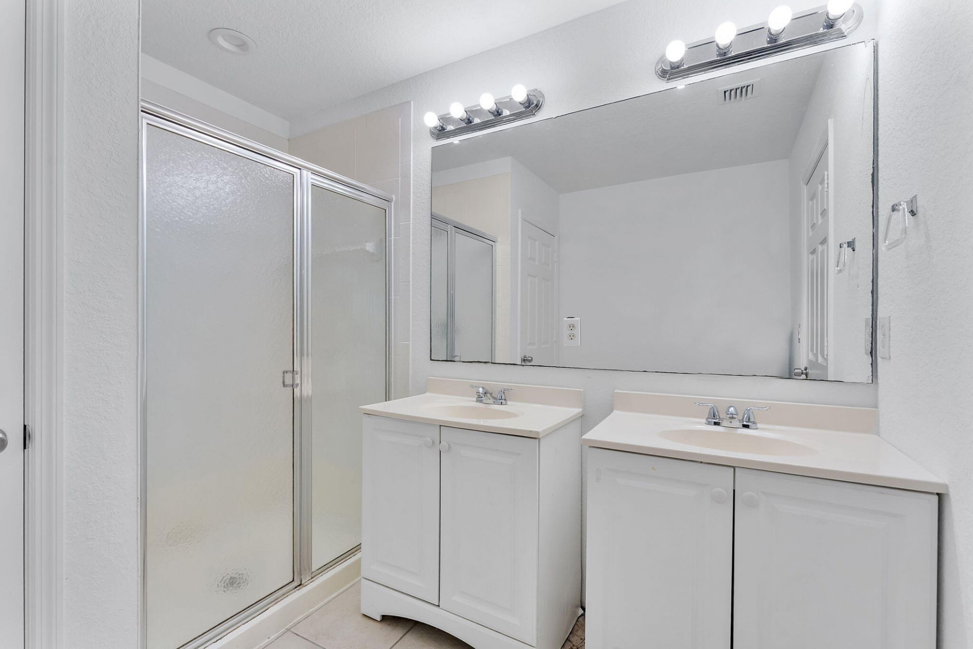 995 Abaco Lane, Riviera Beach, FL 33404 Photo