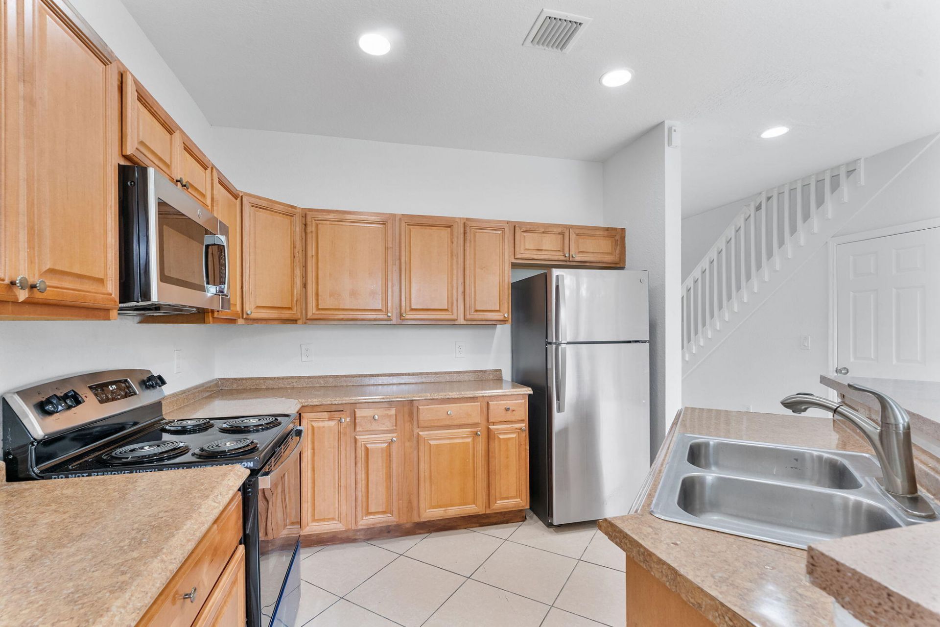 995 Abaco Lane, Riviera Beach, FL 33404 Photo