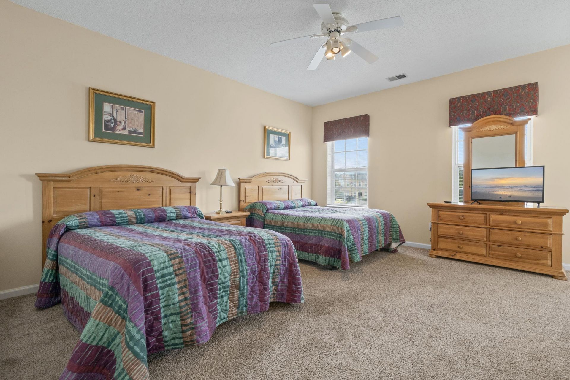 4545 Girvan Dr.  Photo 19