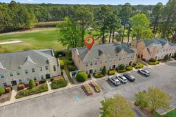 4545 Girvan Dr.  photo 4