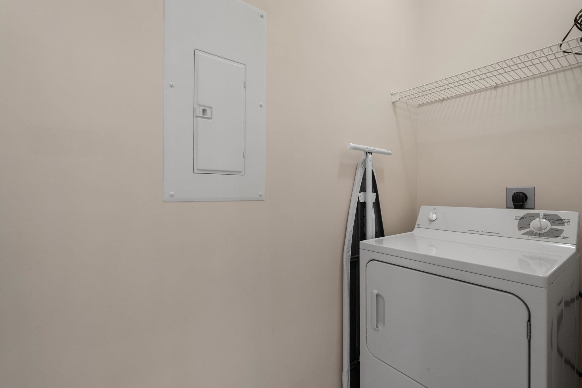 4545 Girvan Dr.  Photo 23