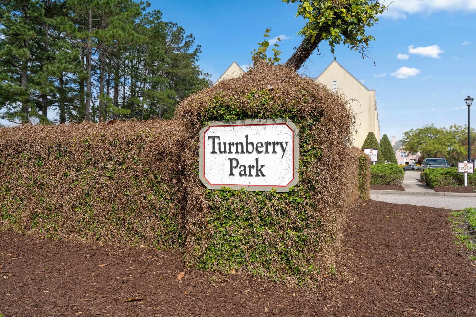 4545 Girvan Dr.  Photo 27