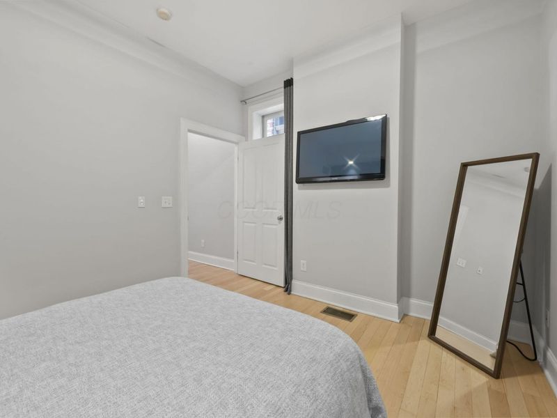 21 W 3rd Avenue, Unit 100C, Columbus, OH 43201 Photo 19