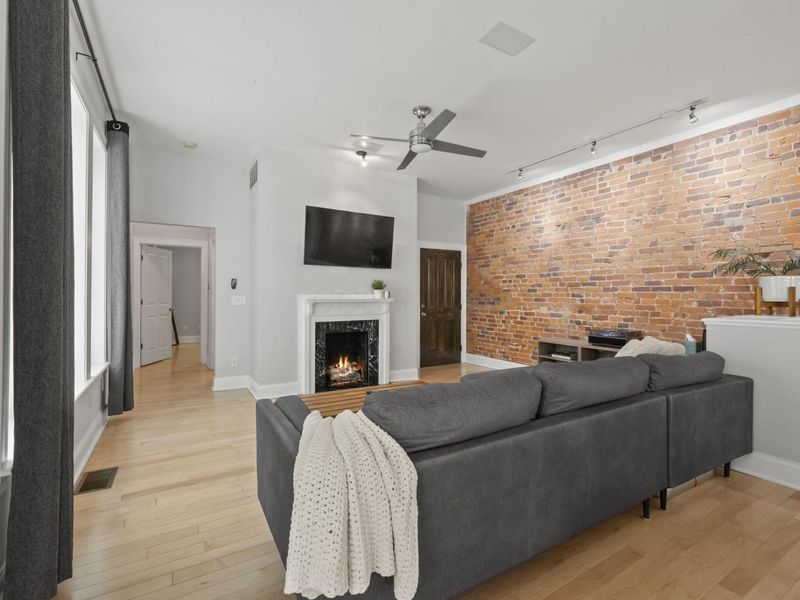 21 W 3rd Avenue, Unit 100C, Columbus, OH 43201 Photo 6