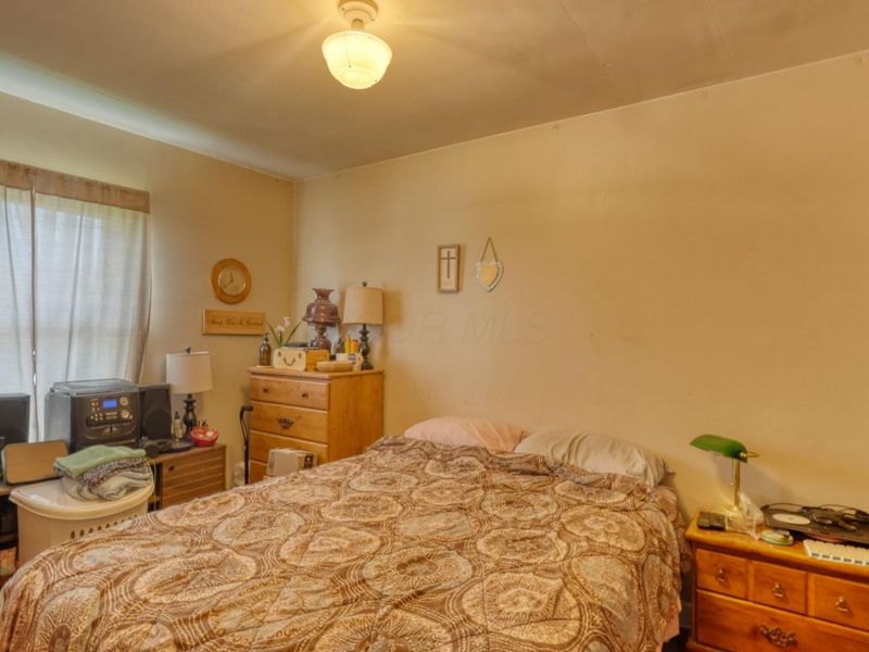 825 Friendship Drive , New Concord, OH 43762 Photo 17