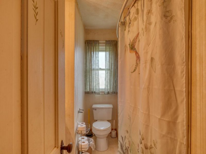 825 Friendship Drive , New Concord, OH 43762 Photo 19