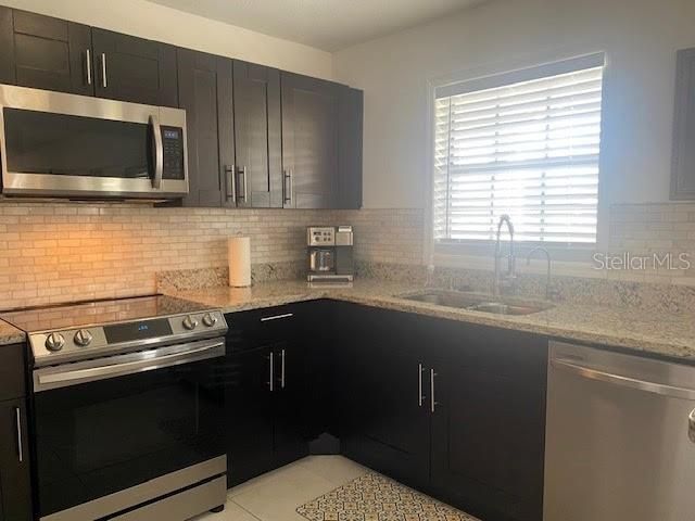 136 Pompano Drive Se, Unit D, Saint Petersburg, FL 33705 Photo