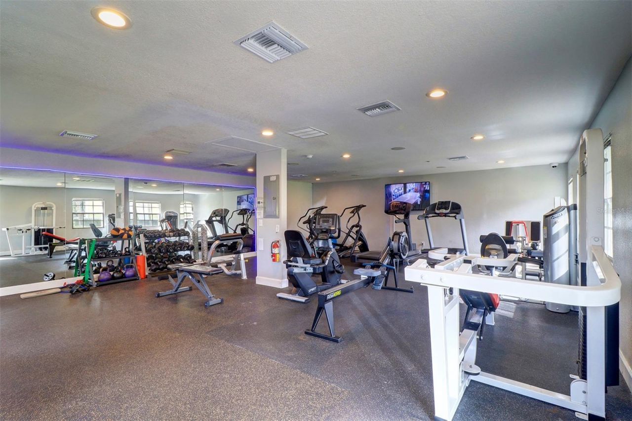 136 Pompano Drive Se, Unit D, Saint Petersburg, FL 33705 Photo