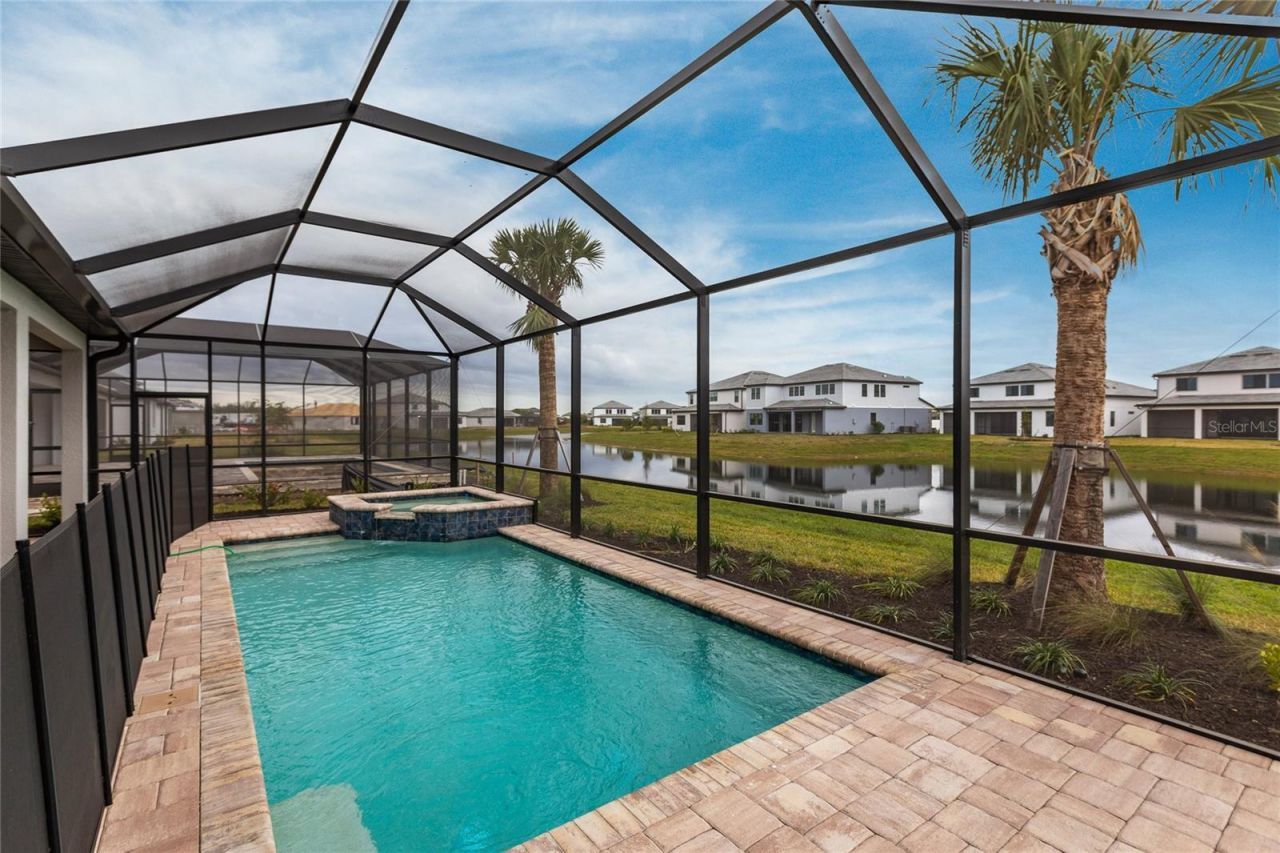 5658 Silverside Pine Court, Bradenton, FL 34211 Photo