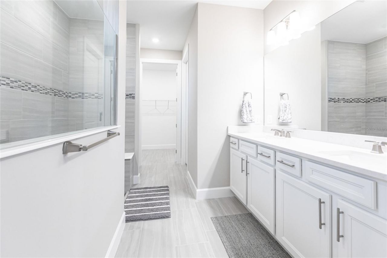 5658 Silverside Pine Court, Bradenton, FL 34211 Photo