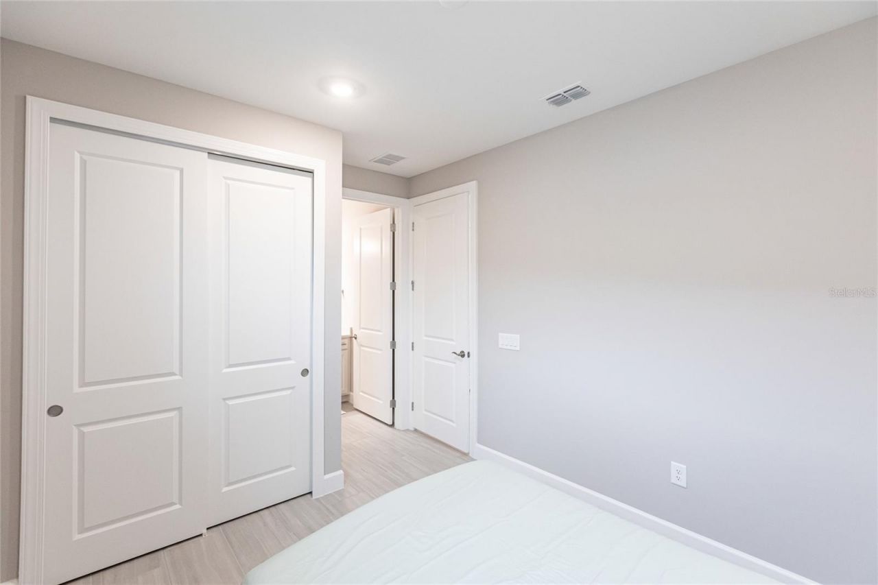 5658 Silverside Pine Court, Bradenton, FL 34211 Photo