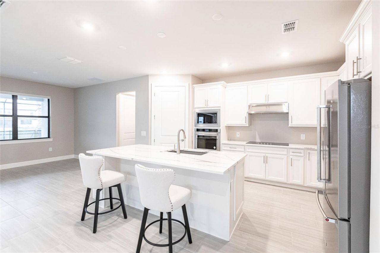 5658 Silverside Pine Court, Bradenton, FL 34211 Photo