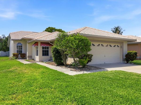 4738 DUNDEE DRIVE , BRADENTON, FL 34210