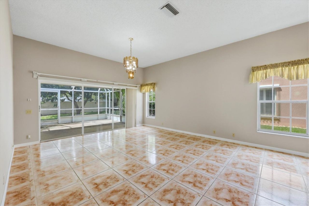 4738 Dundee Drive , Bradenton, FL 34210 Photo