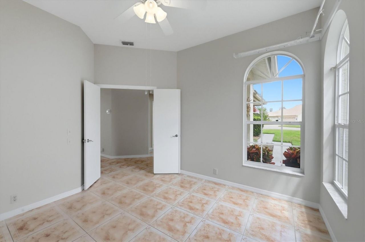 4738 Dundee Drive , Bradenton, FL 34210 Photo