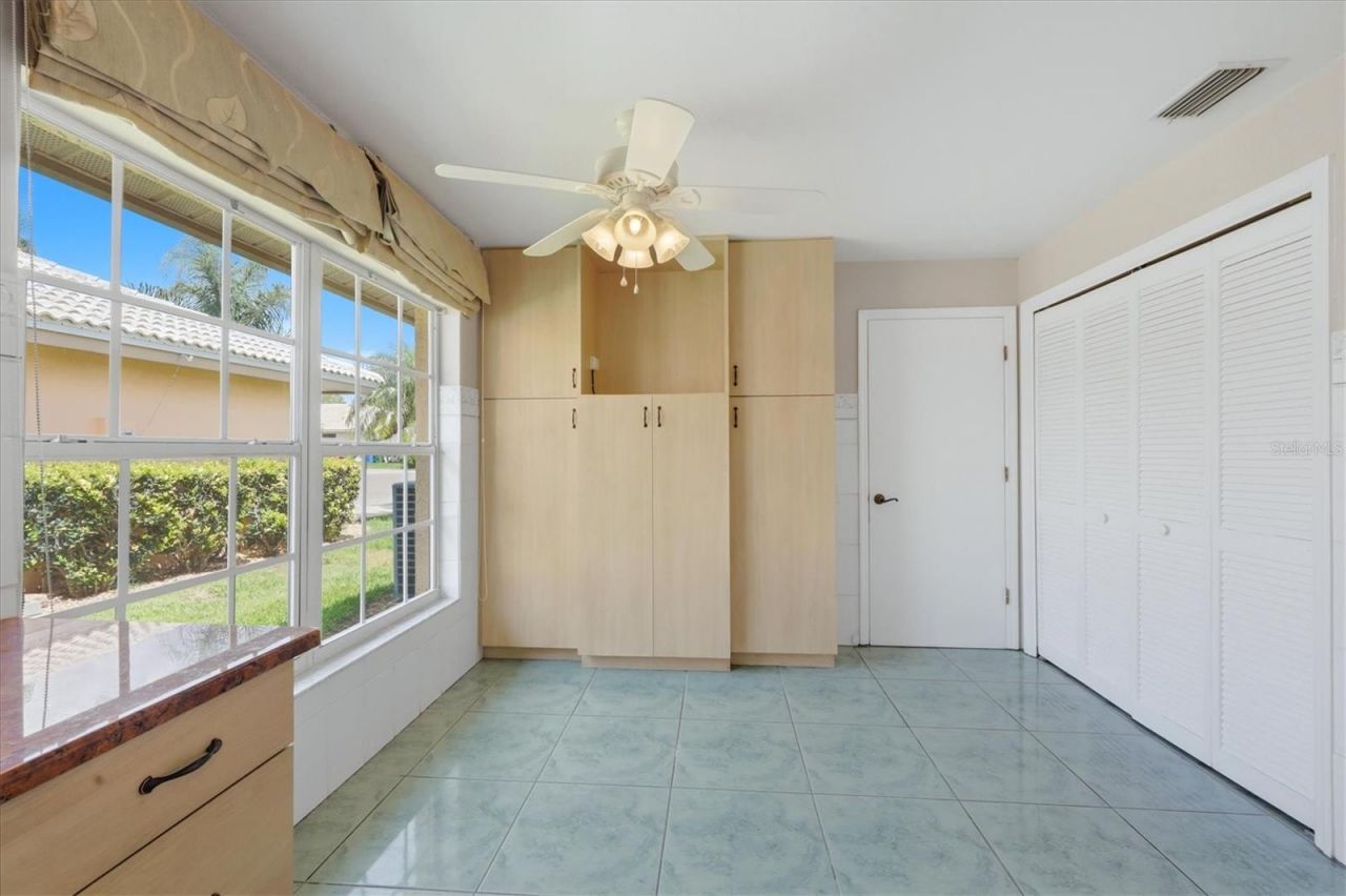 4738 Dundee Drive , Bradenton, FL 34210 Photo