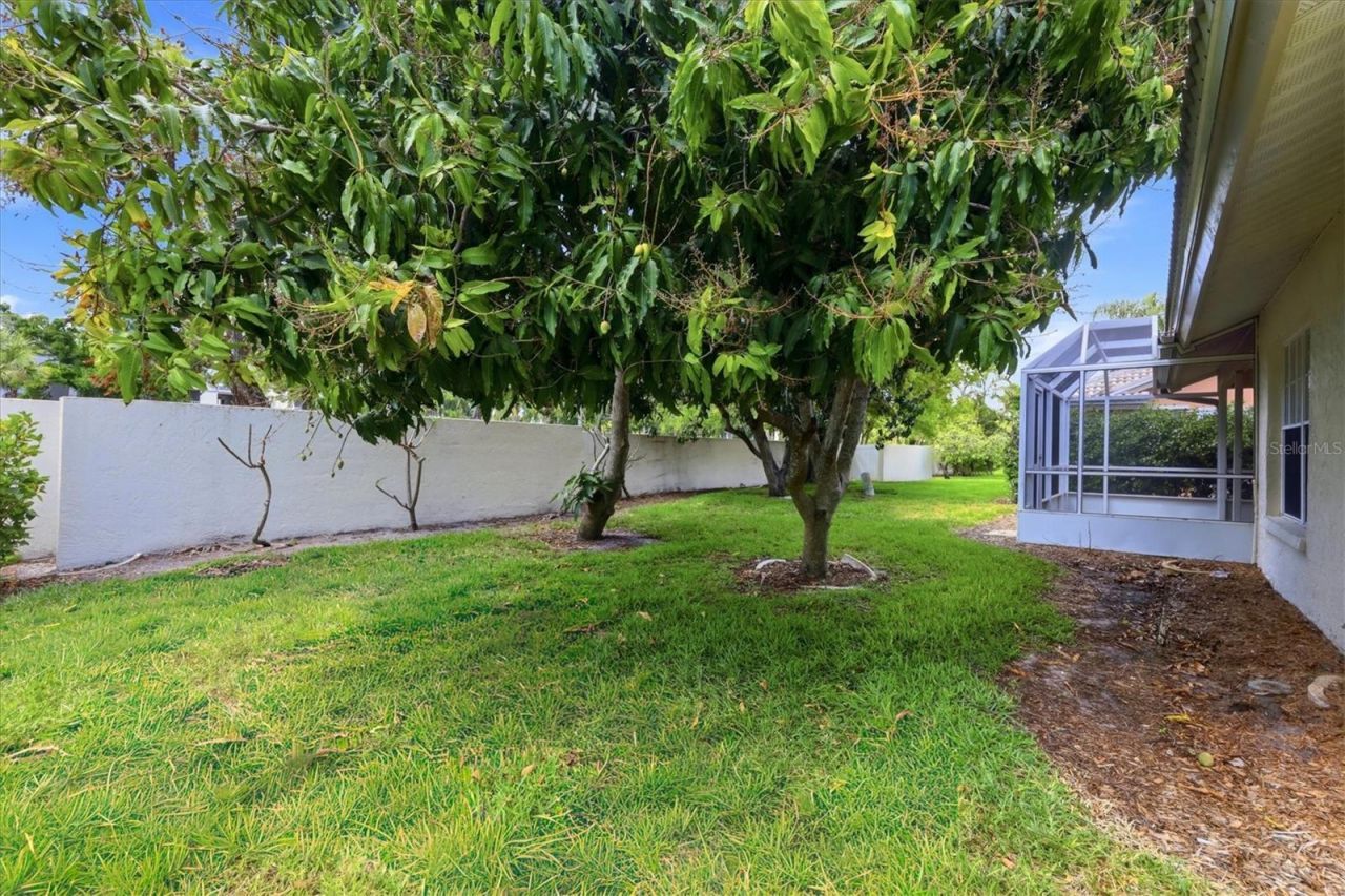 4738 Dundee Drive , Bradenton, FL 34210 Photo