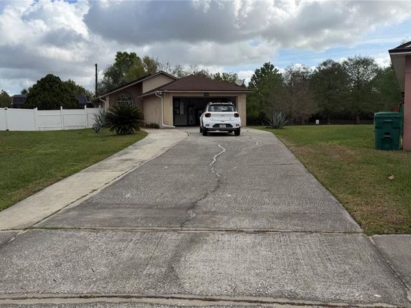 632 DHARMA CIRCLE , WINTER GARDEN, FL 34787