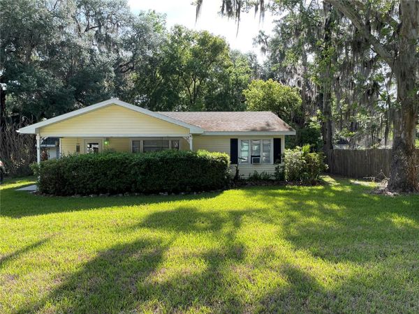 12385 SE 130TH AVENUE , OCKLAWAHA, FL 32179
