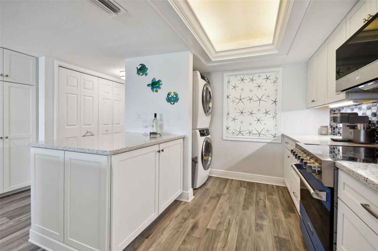 20204 Gulf Boulevard, Unit 3, Indian Shores, FL 33785 Photo