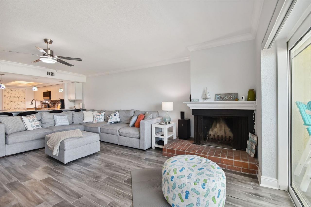 20204 Gulf Boulevard, Unit 3, Indian Shores, FL 33785 Photo