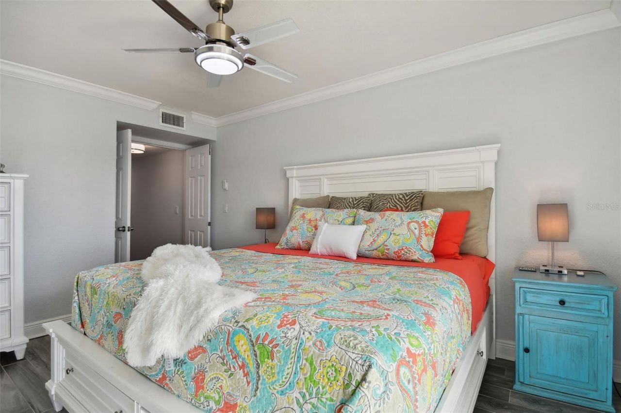 20204 Gulf Boulevard, Unit 3, Indian Shores, FL 33785 Photo