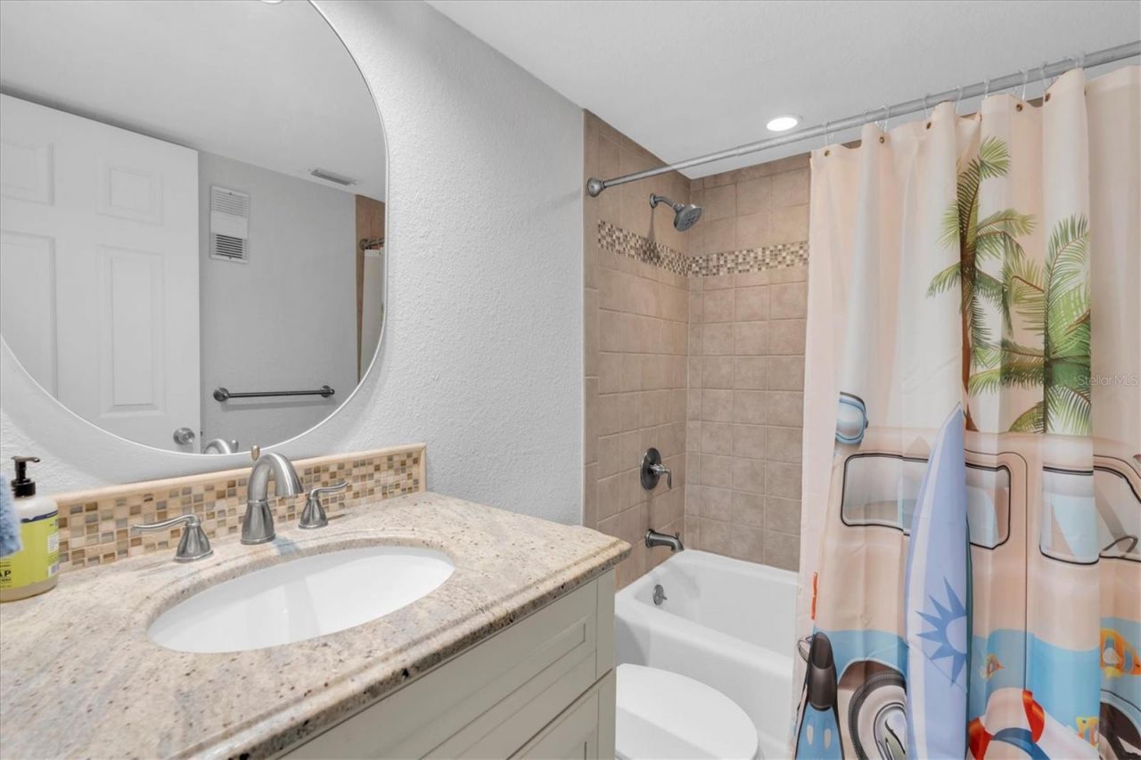20204 Gulf Boulevard, Unit 3, Indian Shores, FL 33785 Photo