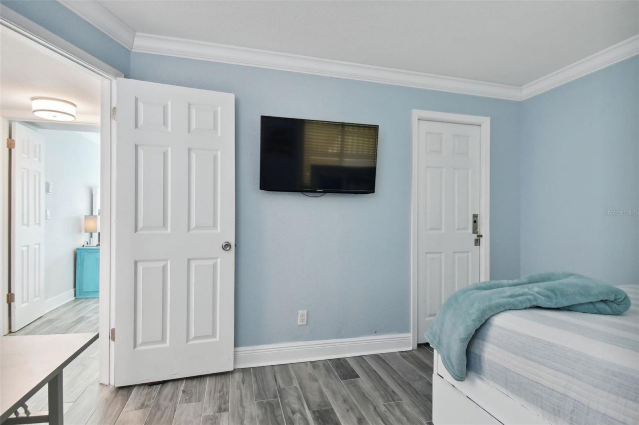20204 Gulf Boulevard, Unit 3, Indian Shores, FL 33785 Photo