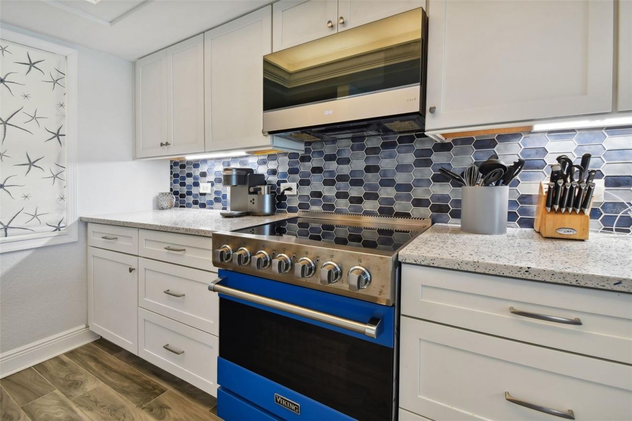 20204 Gulf Boulevard, Unit 3, Indian Shores, FL 33785 Photo