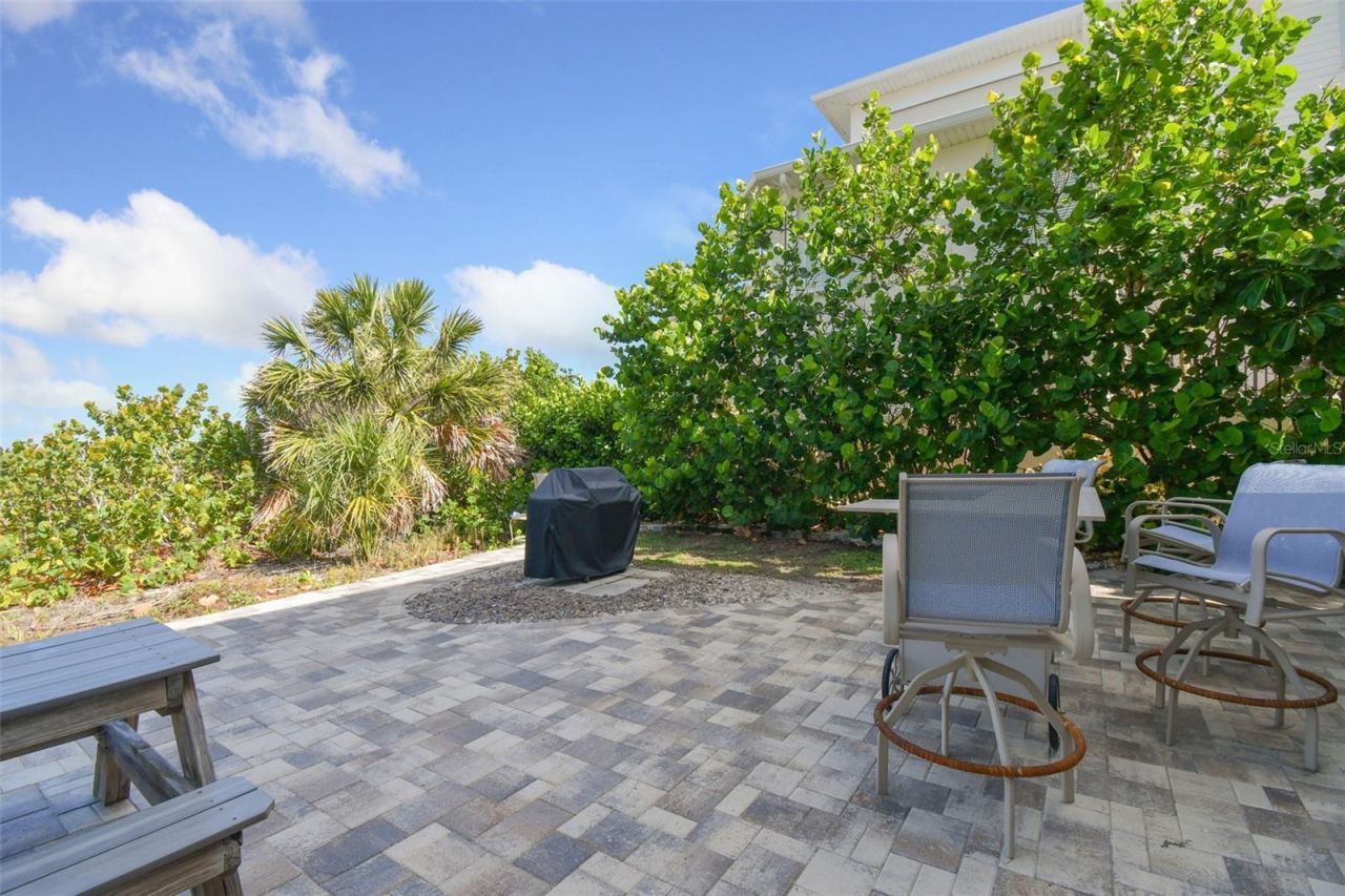 20204 Gulf Boulevard, Unit 3, Indian Shores, FL 33785 Photo