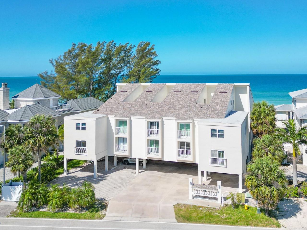20204 Gulf Boulevard, Unit 3, Indian Shores, FL 33785 Photo