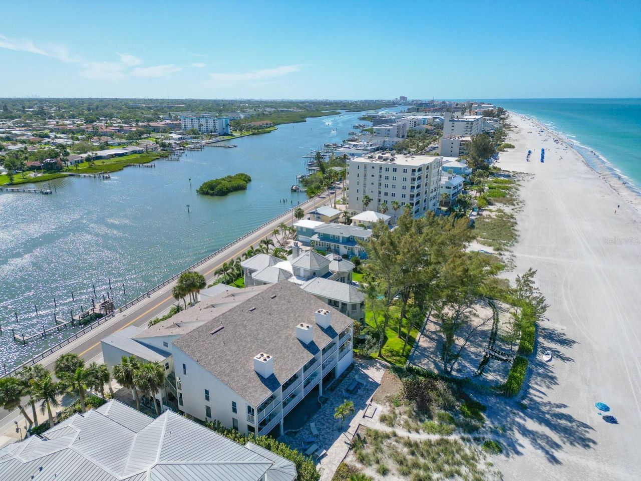20204 Gulf Boulevard, Unit 3, Indian Shores, FL 33785 Photo