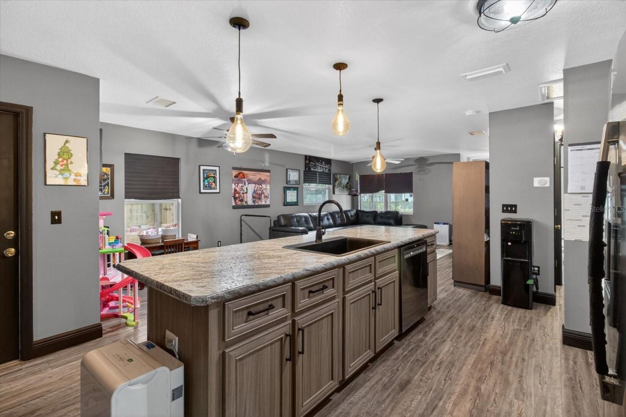 1005 13th Avenue Nw, Largo, FL 33770 Photo
