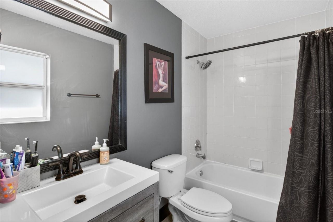 1005 13th Avenue Nw, Largo, FL 33770 Photo