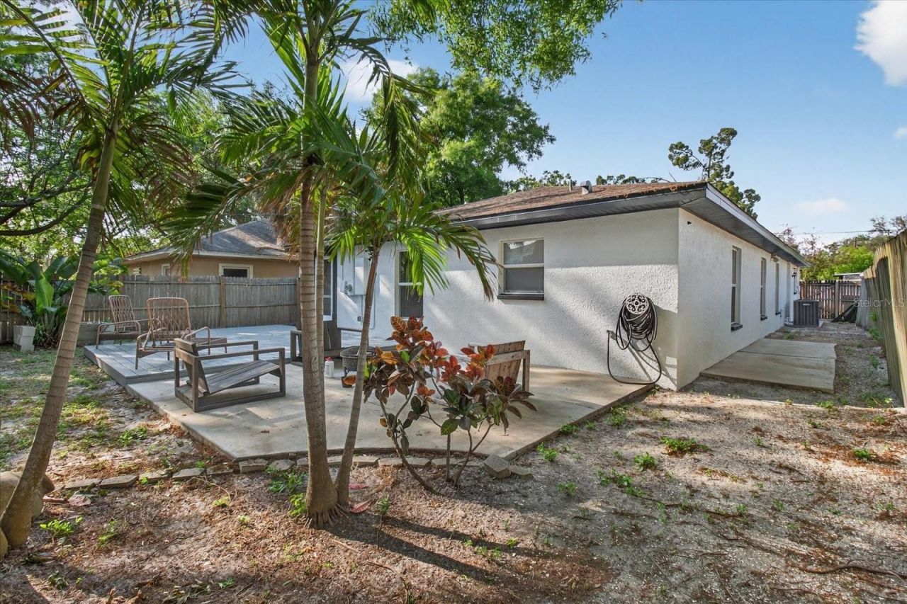 1005 13th Avenue Nw, Largo, FL 33770 Photo