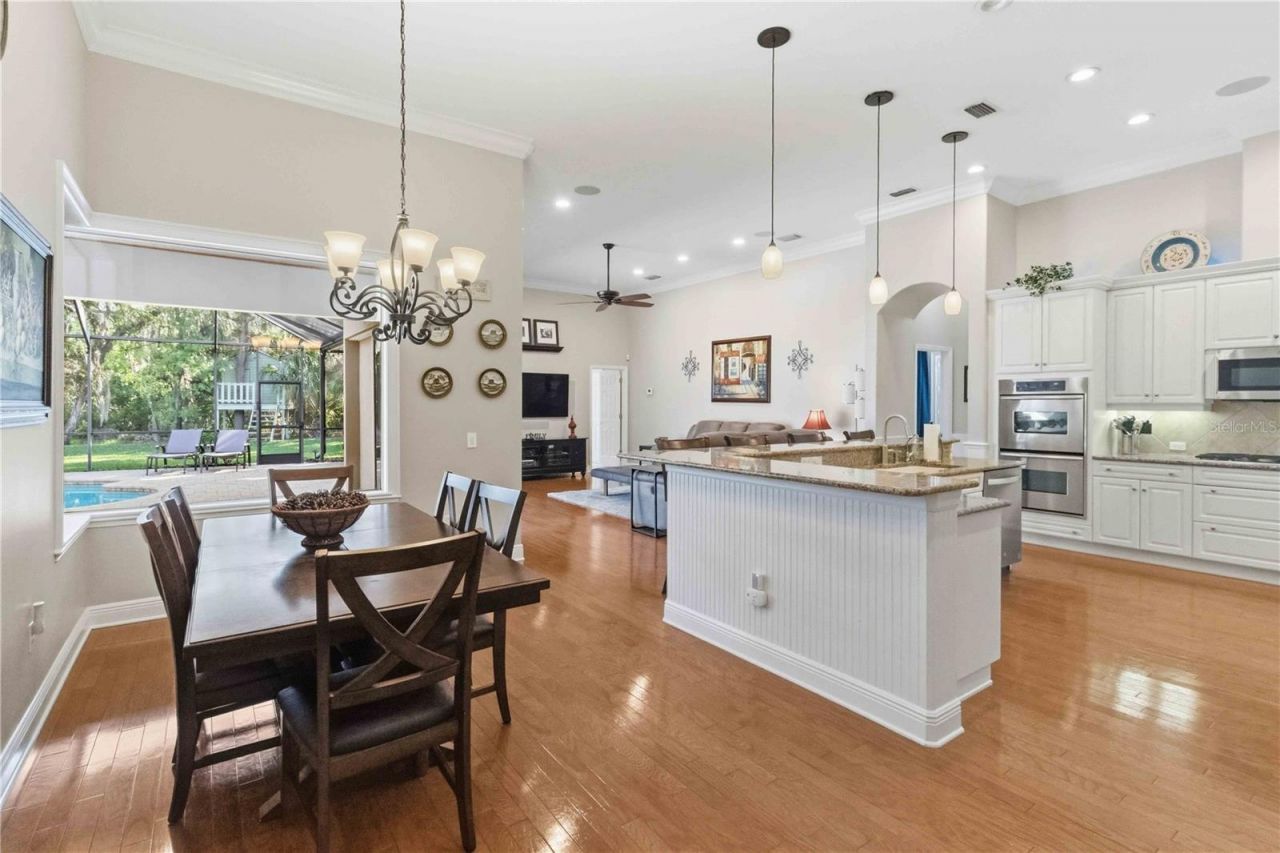 15108 Kestrelglen Way, Lithia, FL 33547 Photo